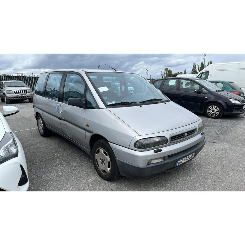 Pare choc avant FIAT ULYSSE 1 Photo n°16