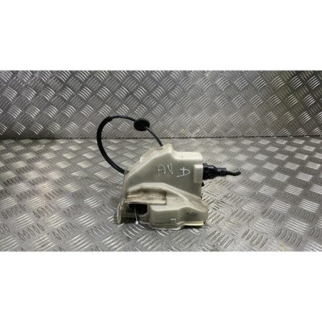 Serrure avant droit VOLKSWAGEN GOLF 5