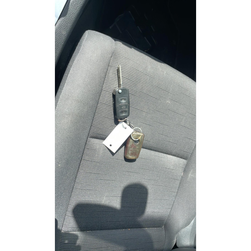 Serrure avant droit VOLKSWAGEN GOLF 5 Photo n°4