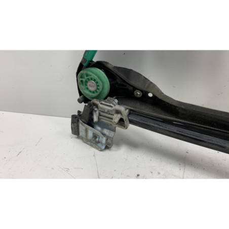 Leve vitre electrique avant droit FORD FOCUS 1 Photo n°1