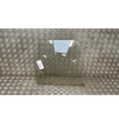 Vitre arriere droit CITROEN VISA Photo n°1
