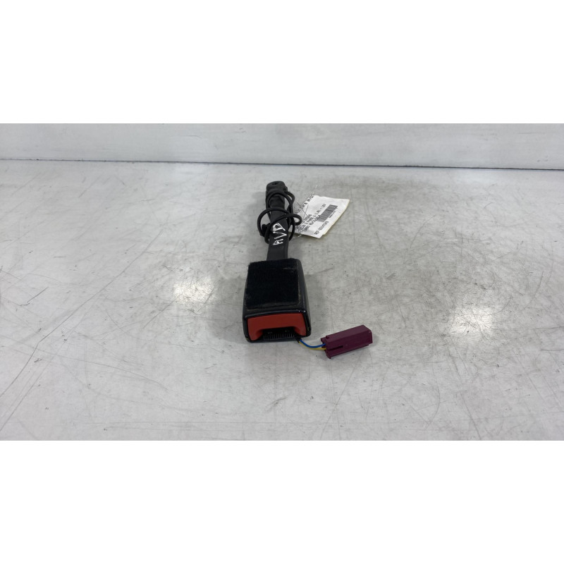 Attache ceinture avant droit FORD FOCUS 3 Photo n°1