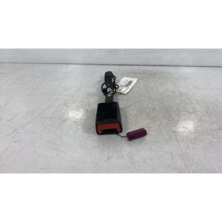 Attache ceinture avant droit FORD FOCUS 3 Photo n°1
