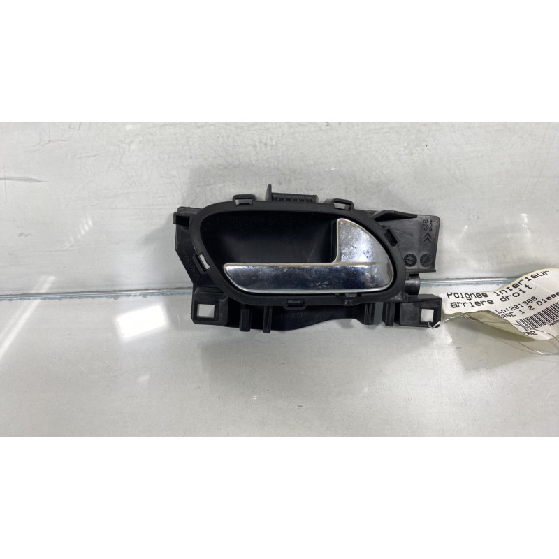 Poignee interieur arriere droit PEUGEOT 3008 1 Photo n°1