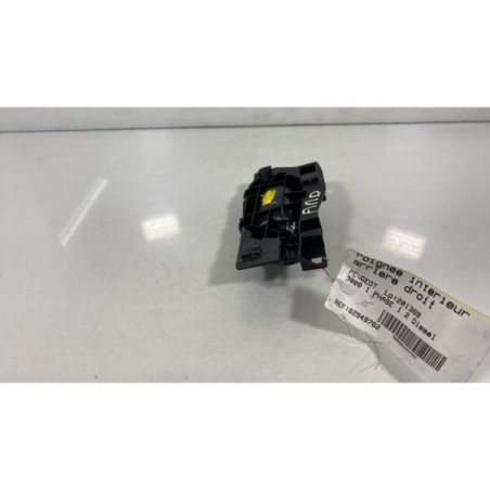 Poignee interieur arriere droit PEUGEOT 3008 1