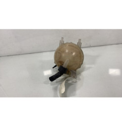 Vase d'expansion PEUGEOT 3008 1