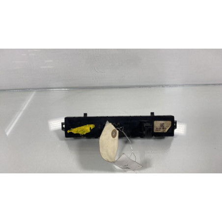 Bouton de warning PEUGEOT 3008 1