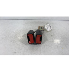 Attache ceinture arriere gauche VOLKSWAGEN GOLF 5