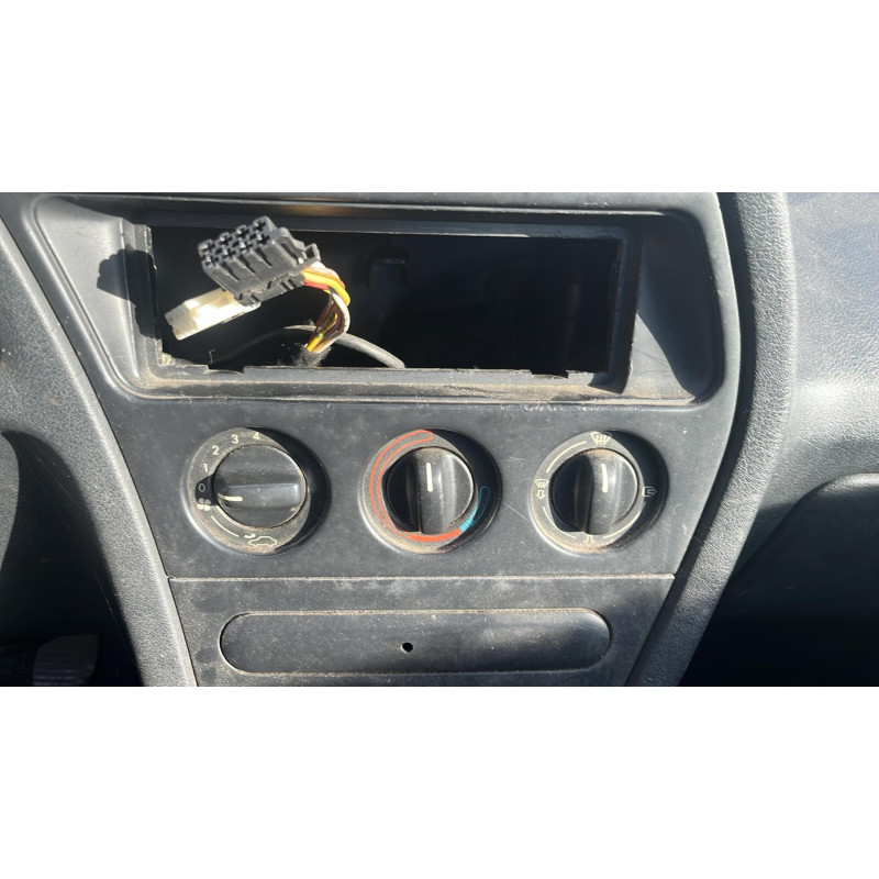 Interrupteur de leve vitre avant gauche PEUGEOT 306 Photo n°5