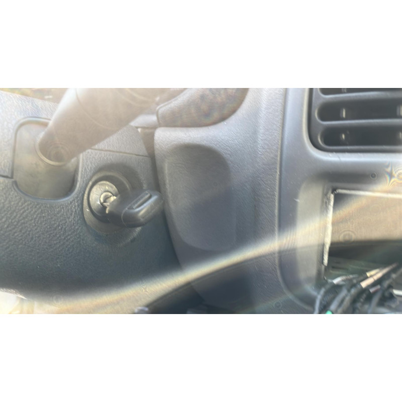 Interrupteur de leve vitre avant gauche RENAULT CLIO 2 Photo n°8