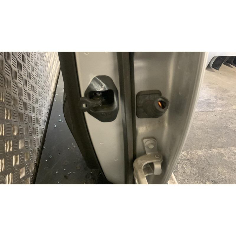 Porte arriere gauche OPEL ASTRA J Photo n°5