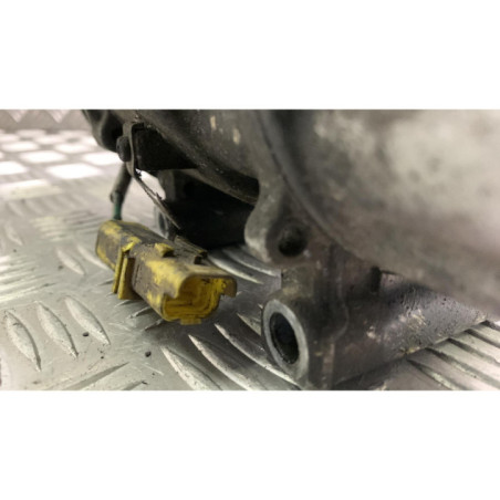 Compresseur clim CITROEN C3 1 Photo n°1