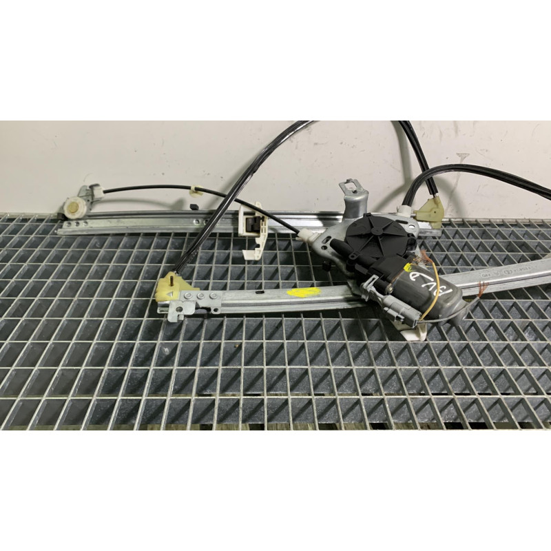 Leve vitre electrique avant droit CITROEN XSARA Photo n°2