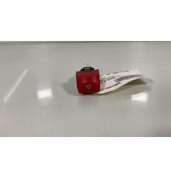 Bouton de warning NISSAN MICRA 3