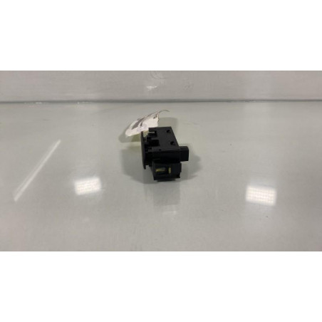 Bouton de warning DACIA SANDERO 2