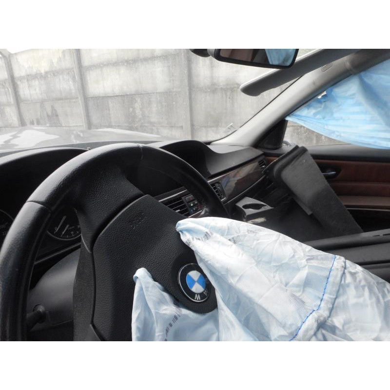 Leve vitre electrique avant droit BMW SERIE 3 E91 Photo n°15