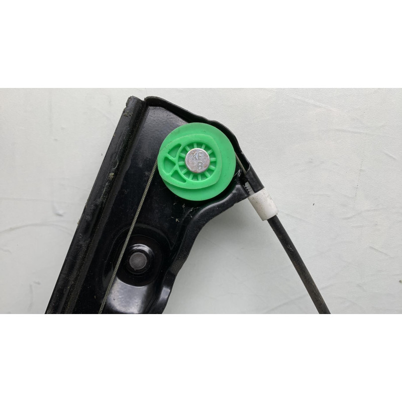 Leve vitre electrique avant gauche BMW SERIE 3 E91 Photo n°2