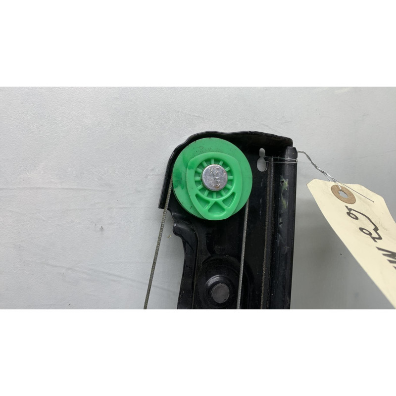 Leve vitre electrique avant gauche BMW SERIE 3 E91 Photo n°5