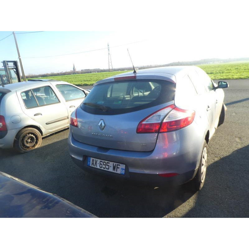 Pretensionneur de ceinture avant droit RENAULT MEGANE 3 Photo n°11