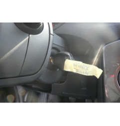 Leve vitre electrique avant droit RENAULT CLIO 3