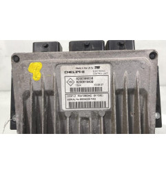 Calculateur moteur RENAULT MEGANE 2