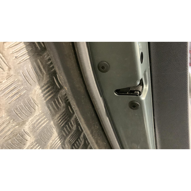 Porte arriere gauche VOLKSWAGEN GOLF 5 Photo n°5