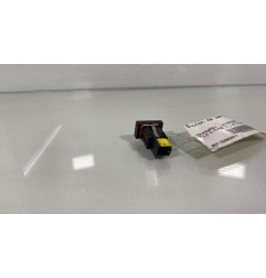 Bouton de warning VOLKSWAGEN POLO 5