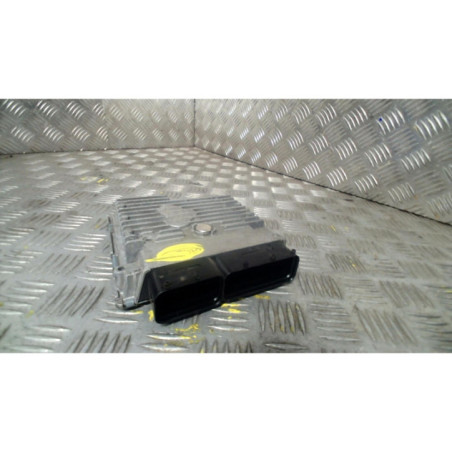 Calculateur moteur VOLKSWAGEN POLO 5 Photo n°1