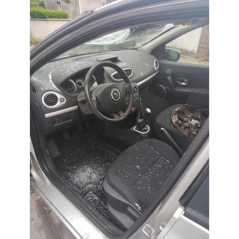 Boite a gants RENAULT CLIO 3 Photo n°5