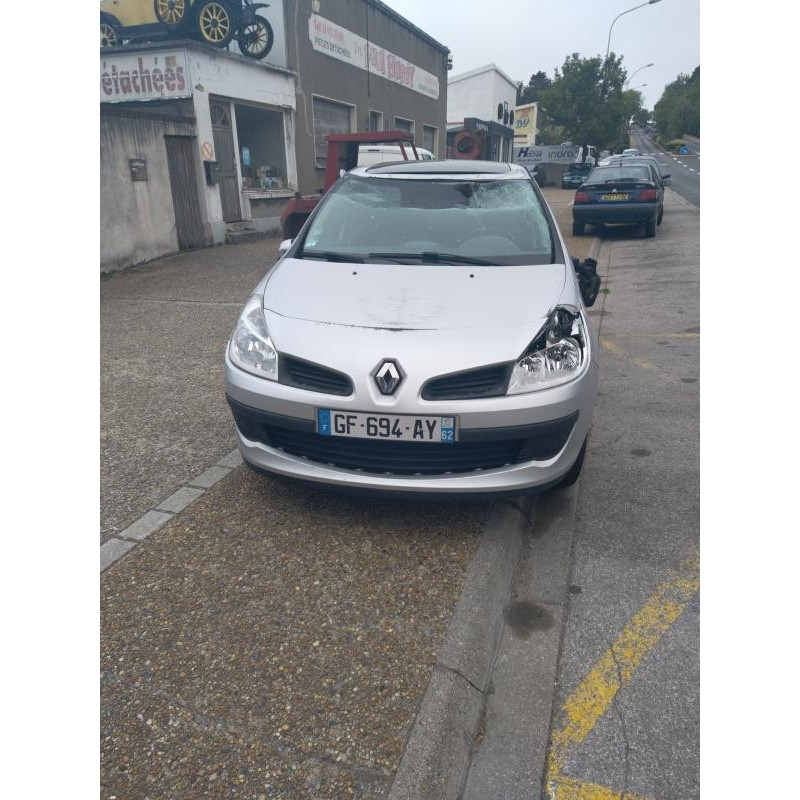 Poignee interieur avant droit RENAULT CLIO 3 Photo n°5
