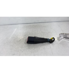 Attache ceinture arriere droit SUZUKI SWIFT 4 Photo n°1