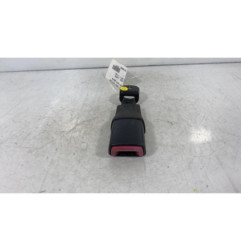 Attache ceinture arriere gauche SUZUKI SWIFT 4