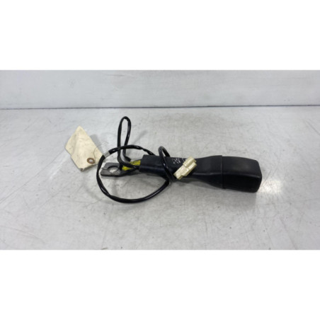 Attache ceinture avant gauche SUZUKI SWIFT 4 Photo n°1