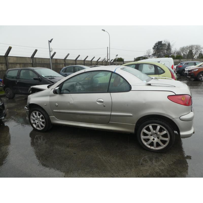 Pretensionneur de ceinture avant droit PEUGEOT 206 Photo n°4