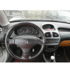 Pretensionneur de ceinture avant droit PEUGEOT 206