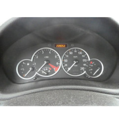 Pretensionneur de ceinture avant droit PEUGEOT 206