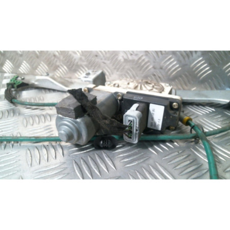 Leve vitre electrique avant droit CITROEN C2