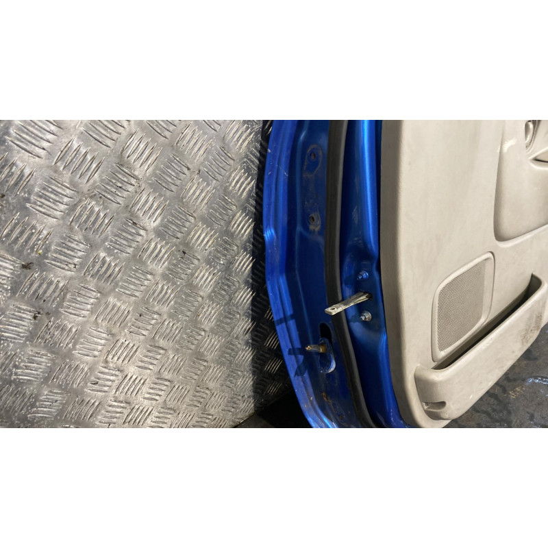 Porte avant droit MAZDA DEMIO Photo n°4