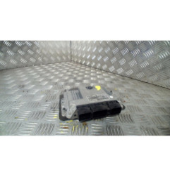 Calculateur moteur PEUGEOT 308 1