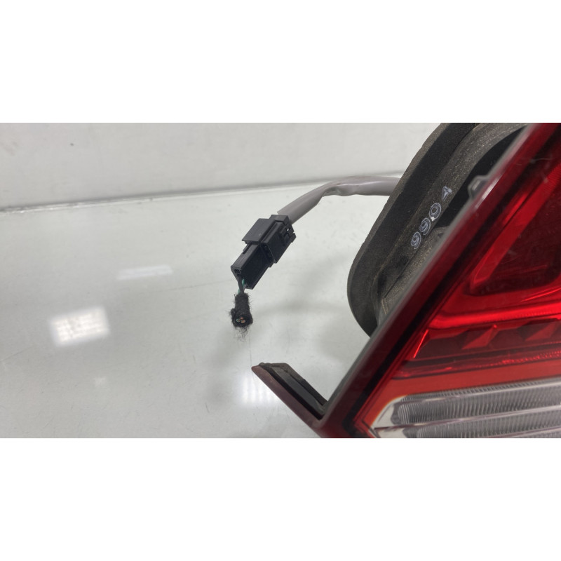 Feu arriere secondaire droit (feux) CHEVROLET CRUZE Photo n°2