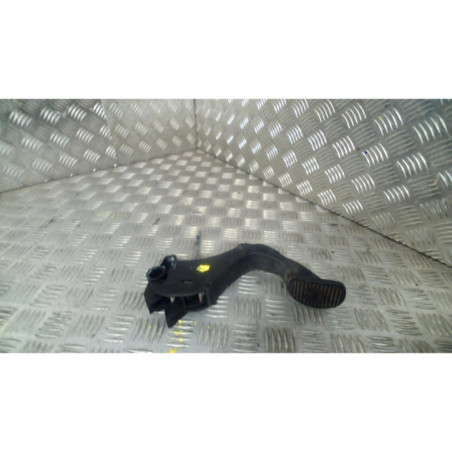 Pedale d'embrayage LANCIA YPSILON 4 Photo n°1