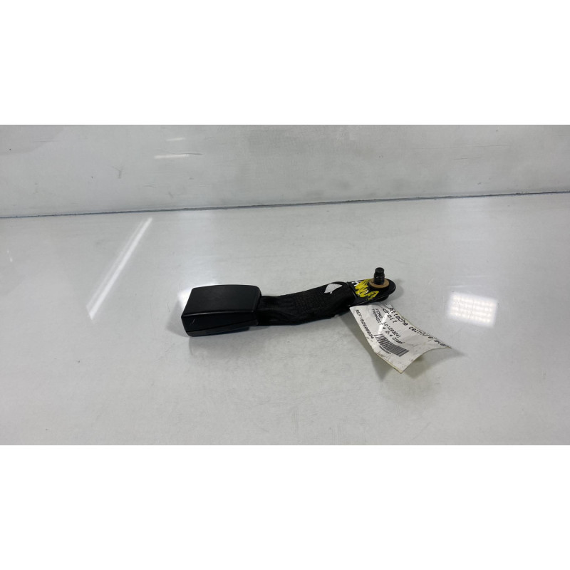 Attache ceinture avant droit FORD TRANSIT 4 Photo n°2