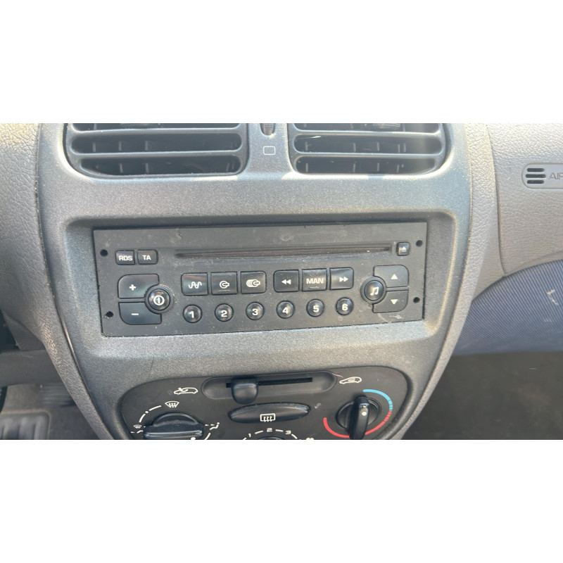 Poignee interieur avant gauche PEUGEOT 206 Photo n°7