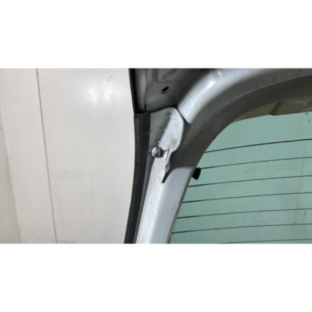 Malle/Hayon arriere RENAULT CLIO 2