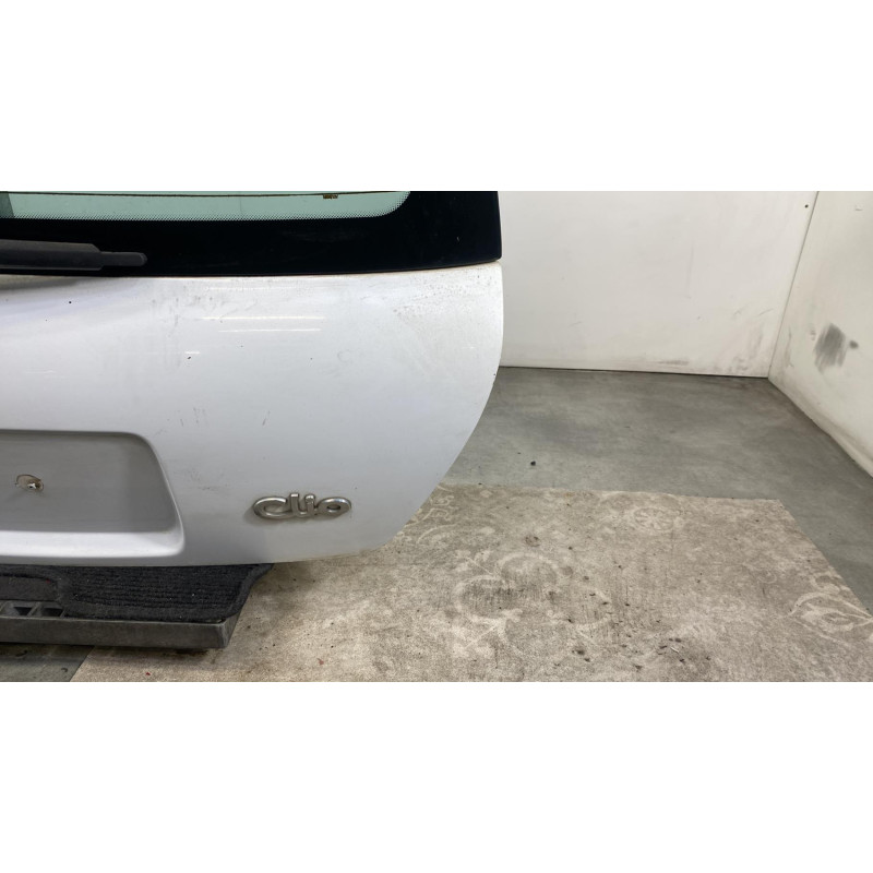 Malle/Hayon arriere RENAULT CLIO 2 Photo n°10