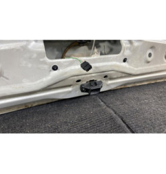 Malle/Hayon arriere RENAULT CLIO 2