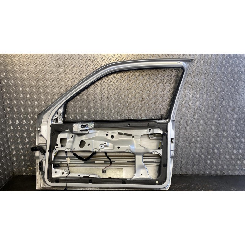 Porte avant droit VOLKSWAGEN POLO 3 Photo n°2