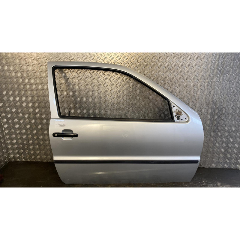 Porte avant droit VOLKSWAGEN POLO 3 Photo n°3