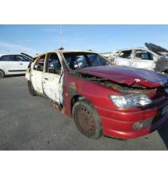 Face avant PEUGEOT 306