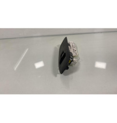 Interrupteur de leve vitre avant droit PEUGEOT 2008 1